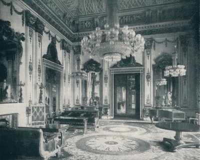 غرفة الرسم البيضاء في قصر باكنغهام ، c1899 ، 1901 بواسطة HN King
