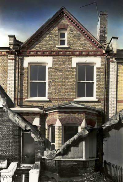 بيت التقشير (صورة) بواسطة حاج حاج