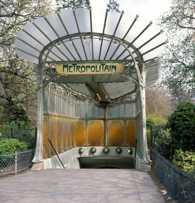 Porte Dauphine ، محطة مترو ، عمارة Guimard. بواسطة هيكتور غيمارد