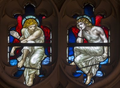 Westminster ، St Margaret ، James Powell & Sons ، Henry Holiday ، Tracery Angels ، 1883 بواسطة هنري عطلة