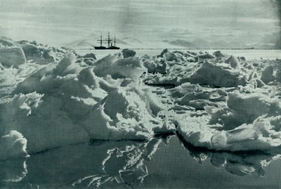 The Terra Nova in McMurdo Sound، c19101913، 1913 بواسطة هربرت بونتينج