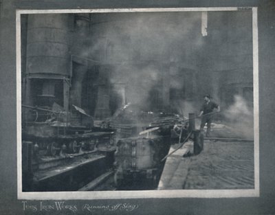 تيز الأشغال الحديدية - الجري خارج الخبث ، 1919 بواسطة هود وشركاه المحدودة