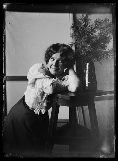 آني سيمبرج في استوديو سيلكارانتا بواسطة هوغو سيمبرج