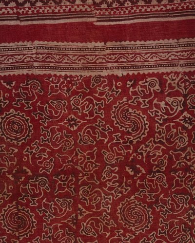 نسيج مطبوع بكتل لتجارة التصدير مع الأوز ، برعم اللوتس ونمط الوردة ، هندي ، c.1500 (قطن) (التفاصيل) بواسطة المدرسة الهندية