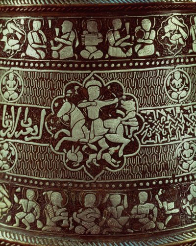 تفاصيل مصباح من مصر 1282 (نحاس وفضة) بواسطة مدرسة إسلامية