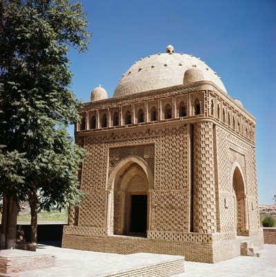المنظر الخارجي ، ص 907 م بواسطة مدرسة إسلامية