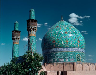 منظر لمسجد الشاه (المعروف أيضًا باسم مسجد الإمام) بواسطة مدرسة إسلامية