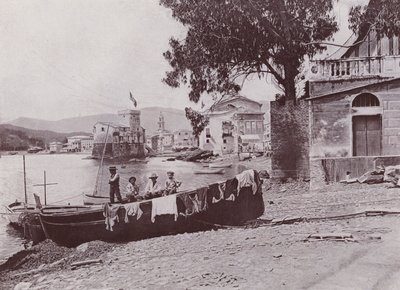 إيطاليا: Rapallo ، الميناء (صورة b / w) بواسطة مصور إيطالي