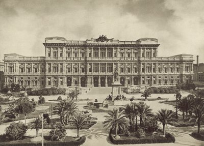 المحاكم القانونية بواسطة مصور إيطالي