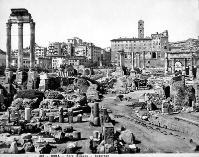 منظر للمنتدى الروماني ، ج .1890 بواسطة مصور إيطالي
