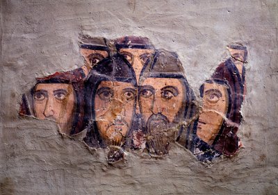 رؤساء الرهبان الشرقيين. لوحة جدارية من كنيسة سانت سيلفيا ، القرنين التاسع والعاشر بواسطة المدرسة الايطالية