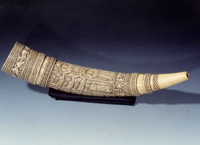 زيتون عاجي من دير القديس أرنول في ميتز: المسيح والعذراء في الجلال (في المجد). صنع في جنوب ايطاليا. القرن الحادي عشر أو الثاني عشر. شمس 0،64 م باريس ، المتحف الوطني للعصور الوسطى ، ثيرميس دي كلوني بواسطة المدرسة الايطالية