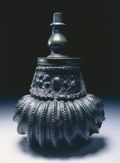قارورة بودرة ، c.1560-1570 بواسطة المدرسة الايطالية