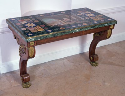 سطح طاولة يصور المدرج ، بعد تصميم أنطونيو Ciocci (fl.1722-92) (pietra dure) (انظر 316265 للزوج) بواسطة المدرسة الايطالية