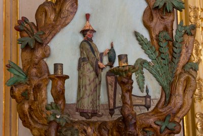 Wall sconce with exotic decorations, game room, Hunting residence, by Filippo Juvarra (1678-1736), Stupinigi, Piedmont, Italy بواسطة المدرسة الايطالية
