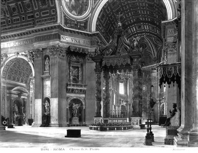 منظر داخلي لمعبر الصحن ، مع baldacchino في المركز بواسطة المدرسة الإيطالية المدرسة الإيطالية