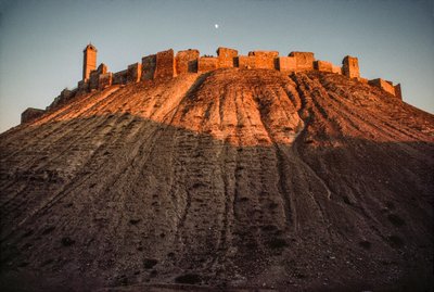  بواسطة جيمس إل ستانفيلد