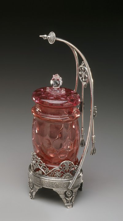 جرة مخلل على حامل مع ملقط ، c.1885 (طبق فضي وزجاج منفوخ) بواسطة شركة جيمس دبليو تافتس
