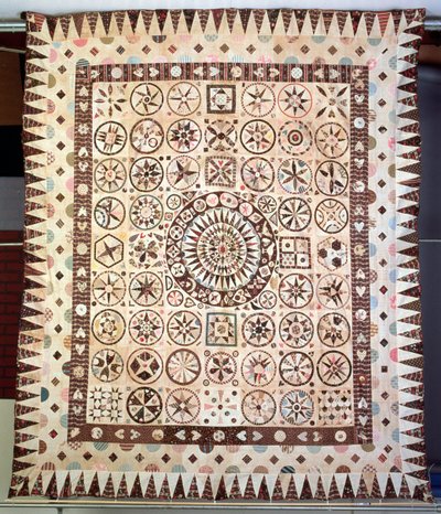 غطاء سرير مرقع ، أيرلندا ، 1850-1860 (منسوجات) بواسطة جين بيزار