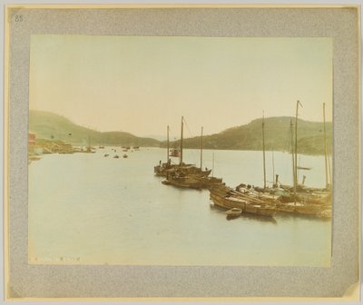 Onomichi ، Bingo ، Japan (صورة b / w ملونة يدويًا) بواسطة مصور ياباني