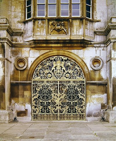 بوابات من Burghley House ، 1710 بواسطة جان تيجو