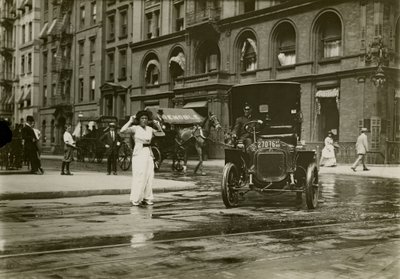 سندات في العمل ، c.1905-40 بواسطة جيسي تاربوكس بيلز
