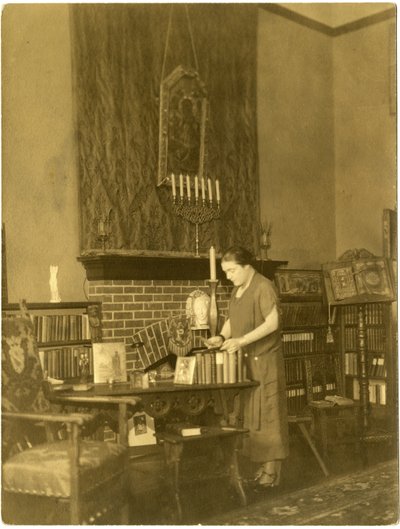 فاني هيرست ، عام 1909 - 28 (صورة فضية جيلاتينية) بواسطة جيسي تاربوكس بيلز