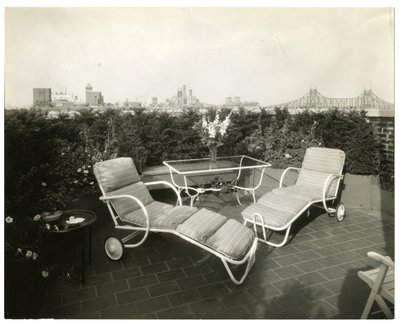 السيدة أليس وودوارد راينهارت ، 400 E 52 St ، نيويورك ، الولايات المتحدة الأمريكية ، حوالي 1905-40 (صورة فضية جيلاتينية) بواسطة جيسي تاربوكس بيلز