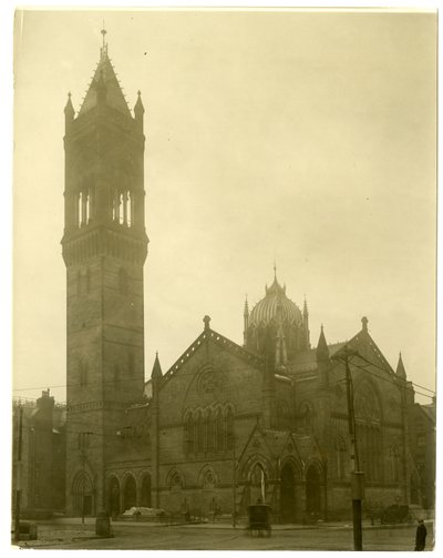 الكنيسة الجنوبية القديمة ، بوسطن ، الولايات المتحدة الأمريكية ، حوالي 1902-10 (صورة فضية للجيلاتين) بواسطة جيسي تاربوكس بيلز