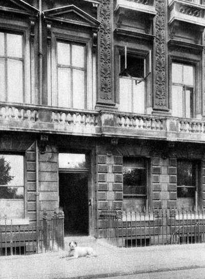 نادي سافاج ، أديلفي تراس ، لندن ، 1926-1927. بواسطة جويل