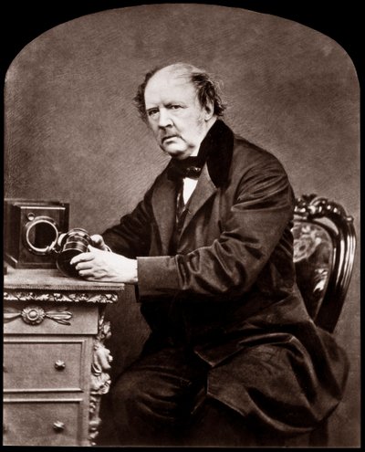 صورة ويليام هنري فوكس تالبوت (1800-1877). الفيزيائي الإنجليزي ورائد التصوير الفوتوغرافي ، 1864. بواسطة جون موفات