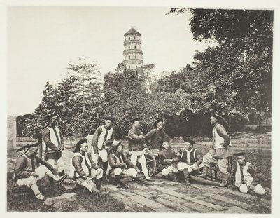 جنود التتار ، ج. 1868. بواسطة جون طومسون