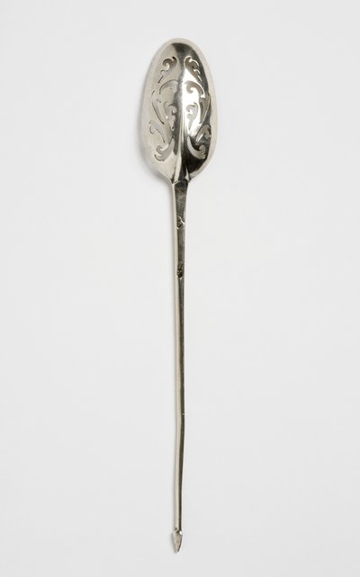 ملعقة استنزاف ، c.1725 (فضي) بواسطة جوزيف سميث