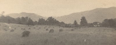 المناظر الطبيعية مع الأشجار والجبال ، ج. 1900. بواسطة جوزيف تيرنر كيلي
