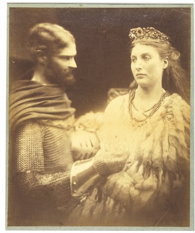 Lancelot and Guinevere ، c1873 (طباعة الجيلاتين الفضي) بواسطة جوليا مارغريت كاميرون