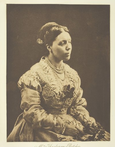 السيدة ثاكيراي ريتشي ، 1870 ، طبعت ج. 1893. بواسطة جوليا مارغريت كاميرون