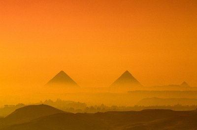  بواسطة كينيث جاريت