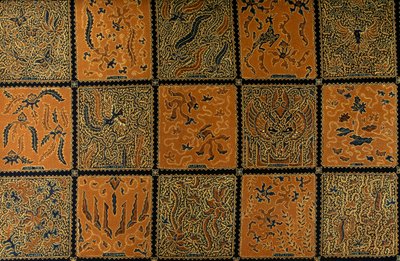 Batik with traditional check pattern, Surakarta, Java, Indonesia ,detail بواسطة ليلى (فنانة معاصرة) الشوا