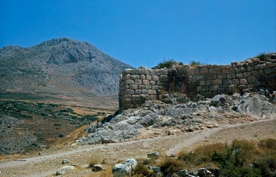 أسوار الأكروبوليس: موقع مدينة ميسين القديمة في البيلوبونيز (1500-1100 قبل الميلاد) اليونان بواسطة الفترة الهلادية المتأخرة الميسينية