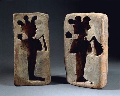 Two moulds of Osiris figure, from Abydos بواسطة العصر المتأخر المصري