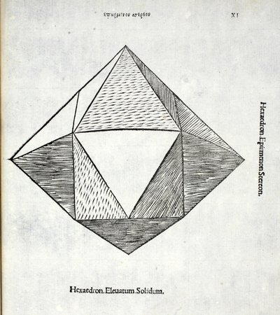 تم رفع Hexaedron بالكامل من "النسبة الإلهية" بواسطة Luca Pacioli (c.1445-1517) ، في الأصل حانة. البندقية ، 1509 بواسطة ليوناردو دا فينشي
