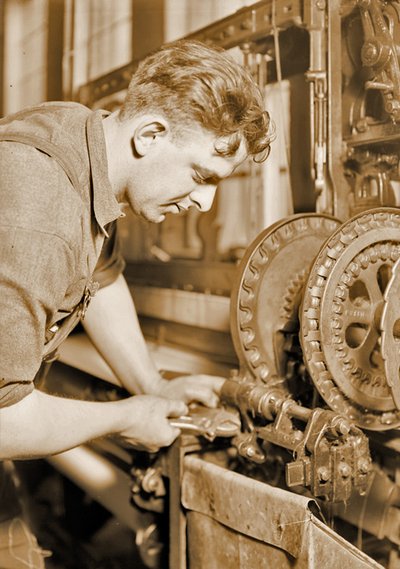 صورة لميكانيكي قوة ، ج .1924 بواسطة لويس ويكس هاين