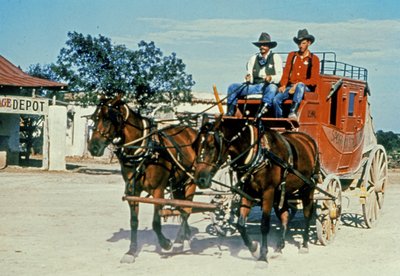 A restored stagecoach at Alamo Village, Bracketville, Texas (photo) بواسطة غير معروف غير معروف