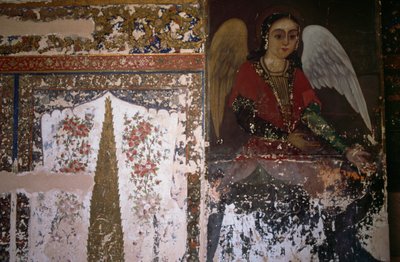 Angel, Armenian Vank cathedral or Church of Saintly Sisters, Isfahan (Esfahan), Iran بواسطة غير معروف غير معروف