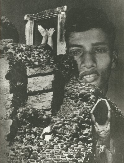بؤس الحيرة المتوازنة (b / w photo) بواسطة ليونيل وندت