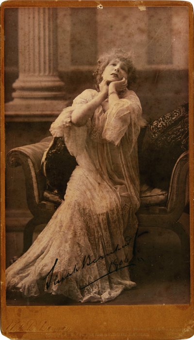 صورة لسارة برنهارد 1844-1923 ، 1906. بواسطة لندن. استوديو الصور دبليو ودي داوني