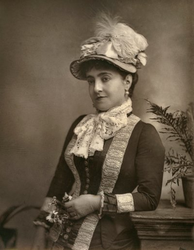 أديلينا باتي ، مغنية الأوبرا الإيطالية ، 1882. بواسطة London Stereoscopic and Photographic Co