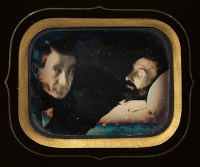 [صورة لرجل حي بجانب الرجل الميت] ، كاليفورنيا. 1850. بواسطة لويس دوديرو