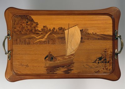 صينية بمنظر بحيرة ، رسمها لويس ماجوريل (1859-1926) ، خشب ، فرنسا ، القرن العشرين بواسطة لويس ماجوريل