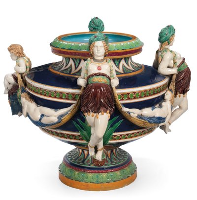 Minton Majolica Jardiniere كبير ، حوالي 1870 (سيراميك) بواسطة المحدودة مينتونس